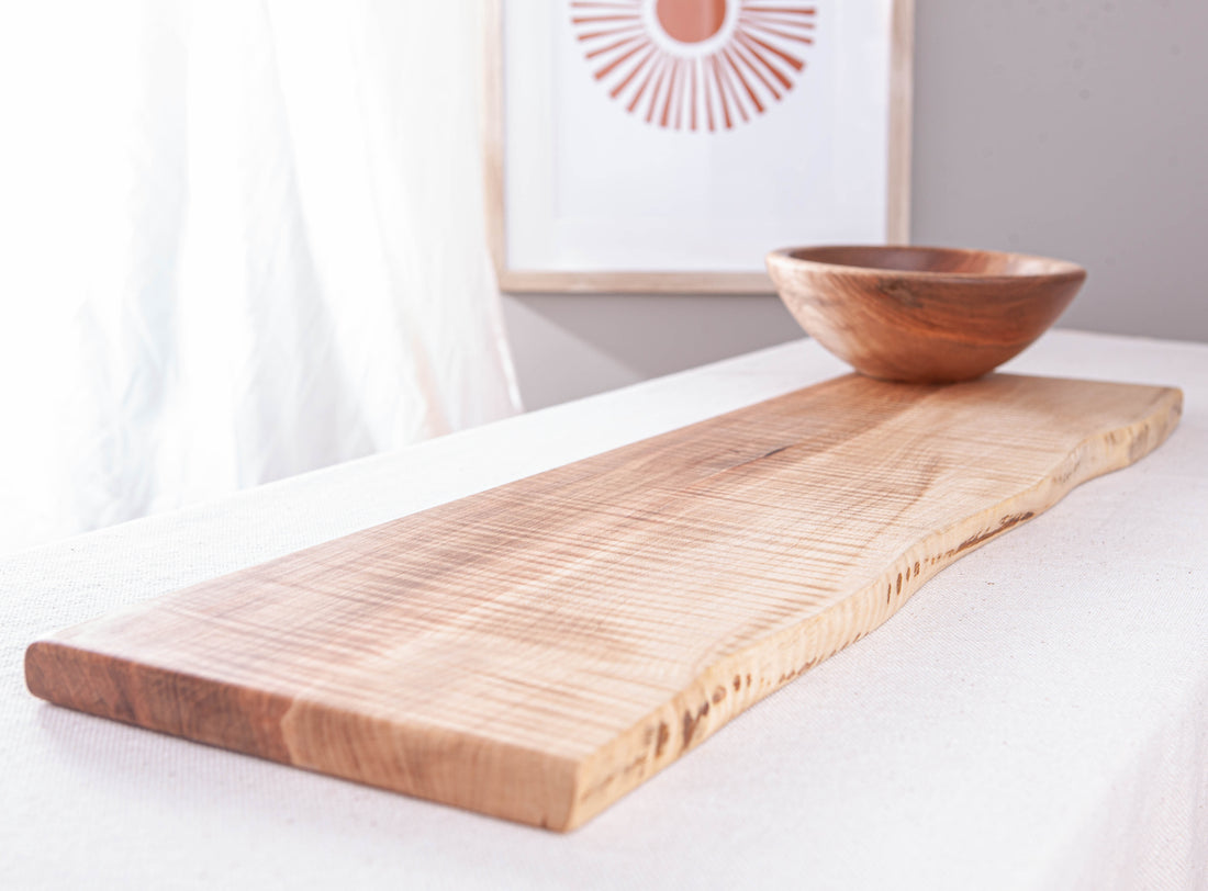 BOWL AND BOARD COMBO IN CURLY MAPLE