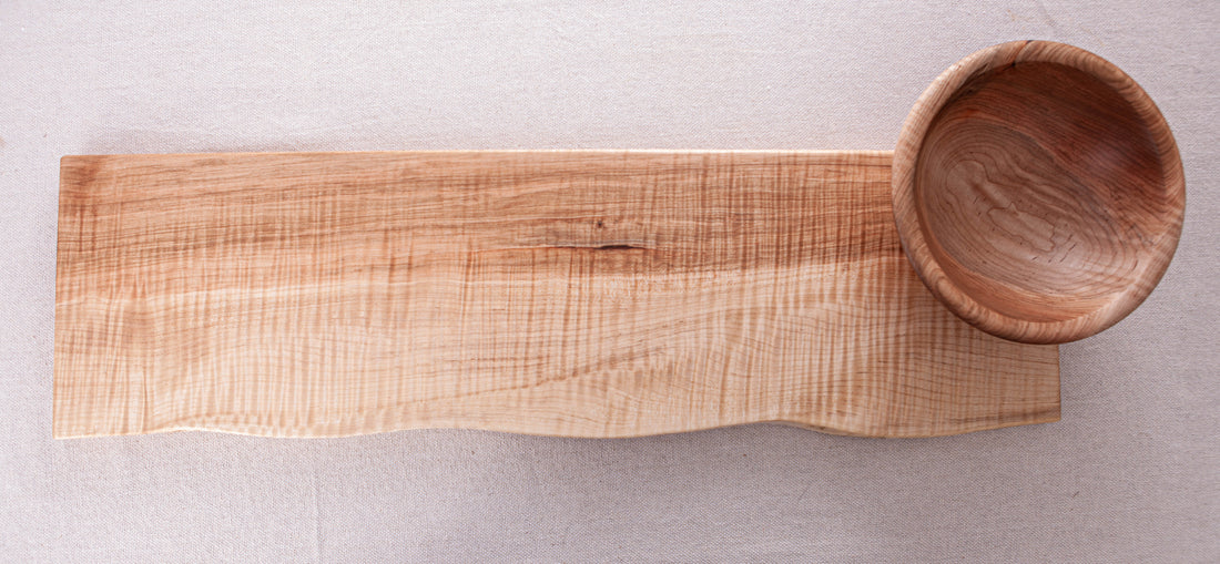 BOWL AND BOARD COMBO IN CURLY MAPLE