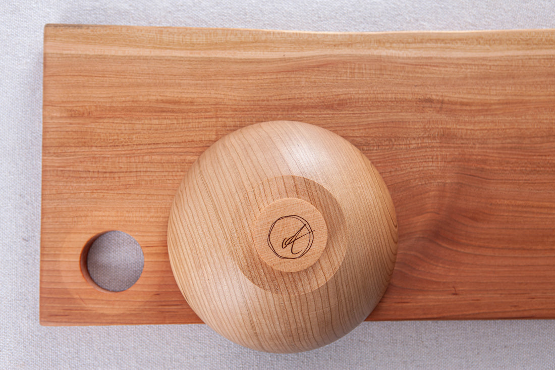 BOWL AND BOARD COMBO IN CHERRY