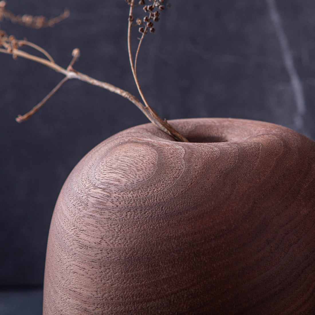 SUNKEN TOP VESSEL IN TEXTURED BLACK WALNUT