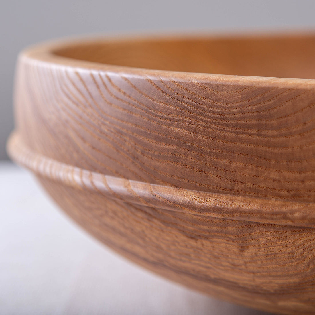 OBLIQUE RAISED BEAD BOWL IN FIGURED ASH 17.25" x 5"