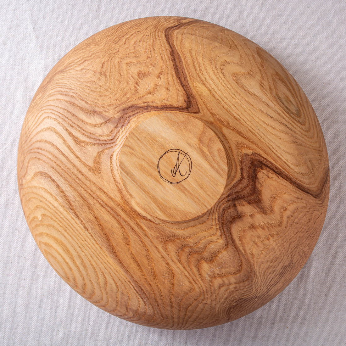 OBLIQUE BOWL IN TEXTURED FIGURED ASH 16.25"x4.25"