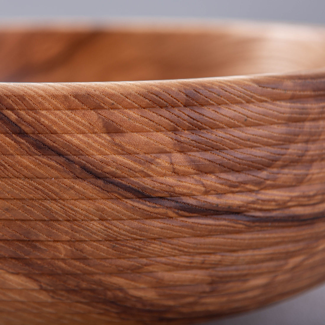 BEADED OBLIQUE BOWL IN FIGURED ASH 13x5"