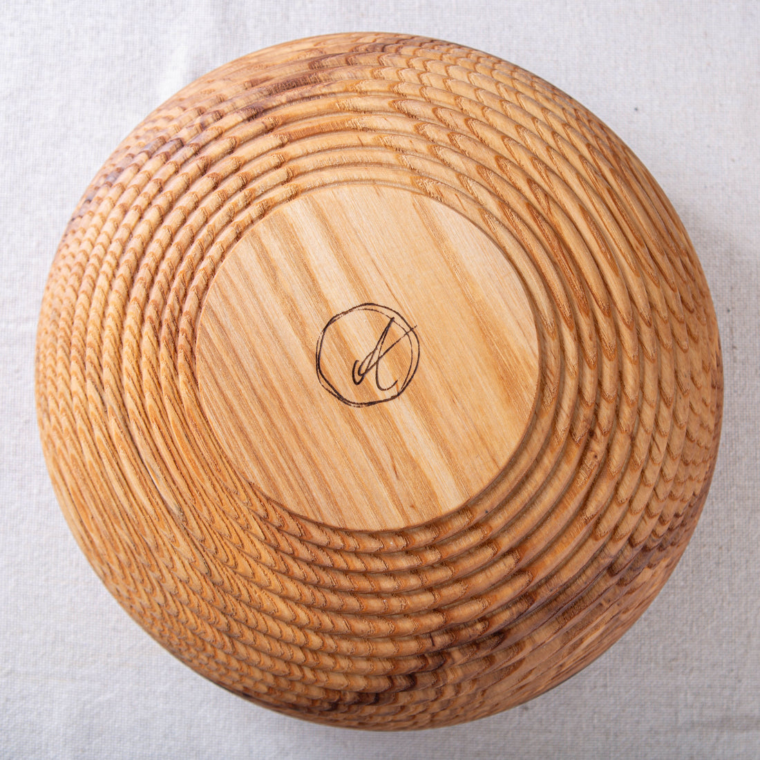 BEADED OBLIQUE BOWL IN FIGURED ASH 13x5"