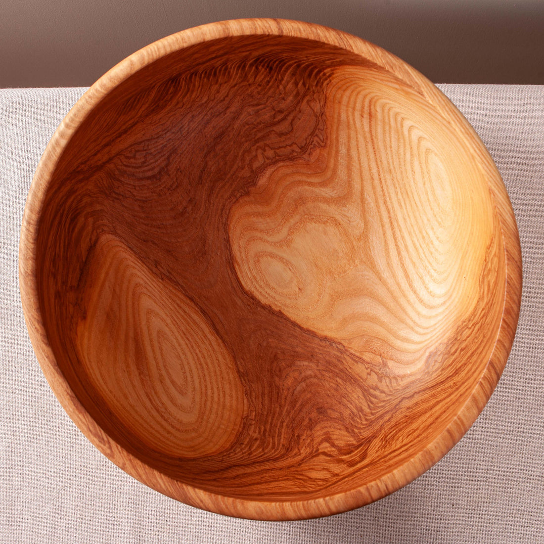 OBLIQUE RAISED BEAD BOWL IN FIGURED ASH 16.5" x 6.25"