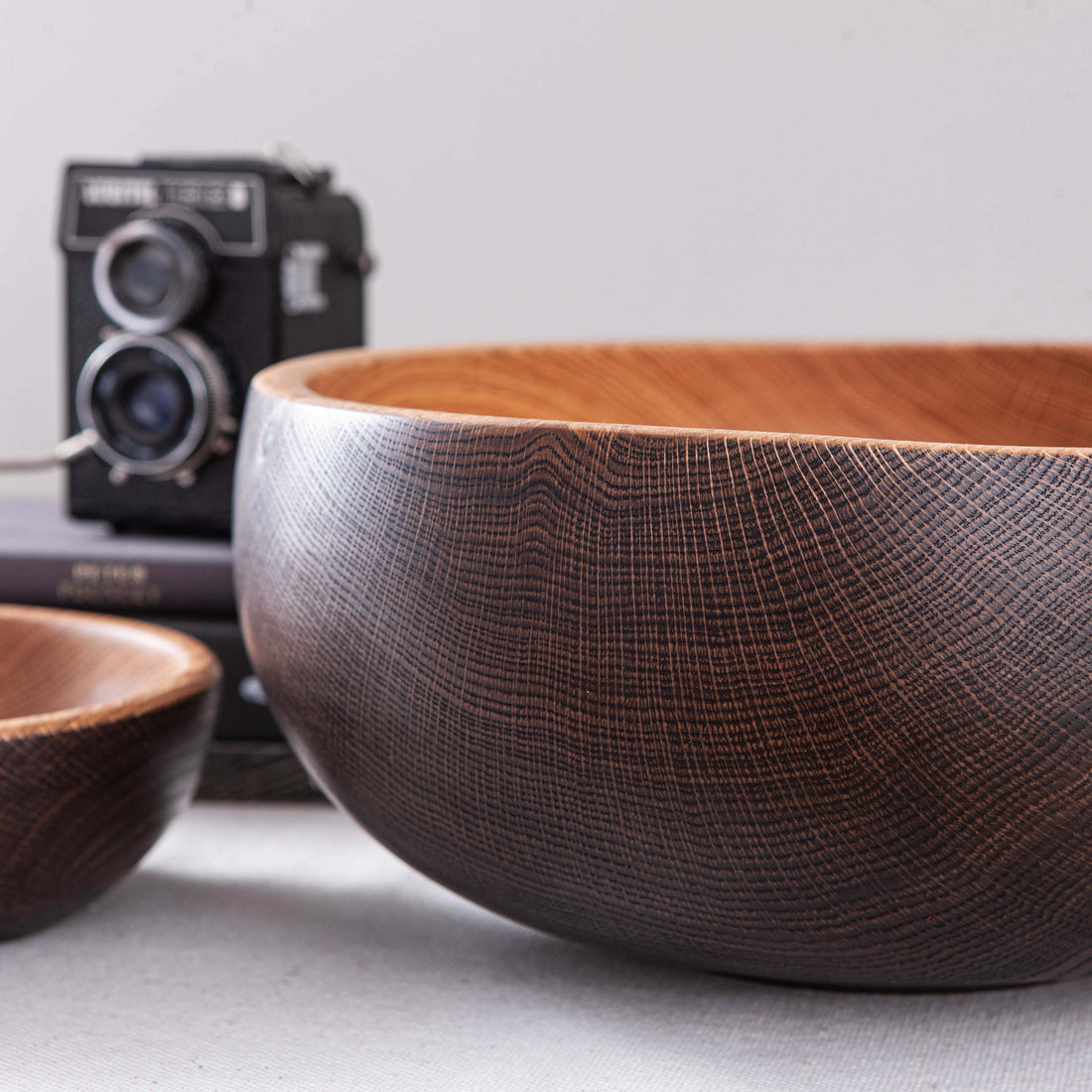 OBLIQUE BOWL IN WHITE OAK 15" x 6"