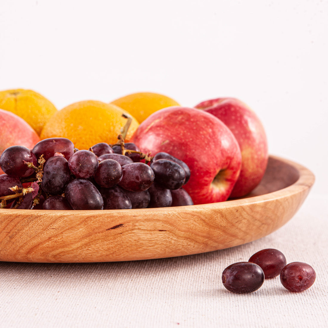 OBLIQUE PLATTER IN CHERRY 16"x1.75"