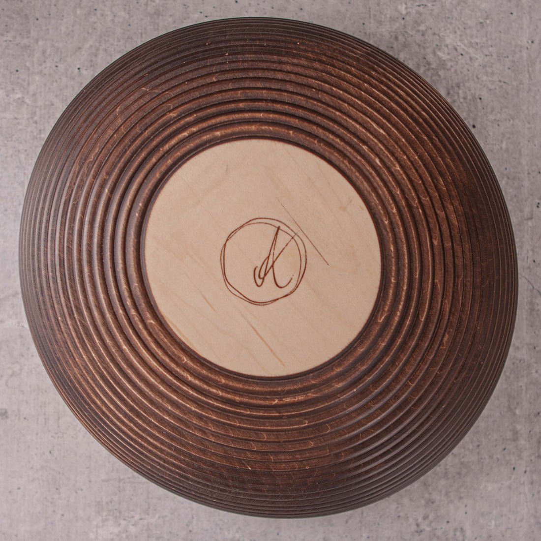 PALLADIUM BOWL BANNETON STYLE IN RED MAPLE 14X5.5"