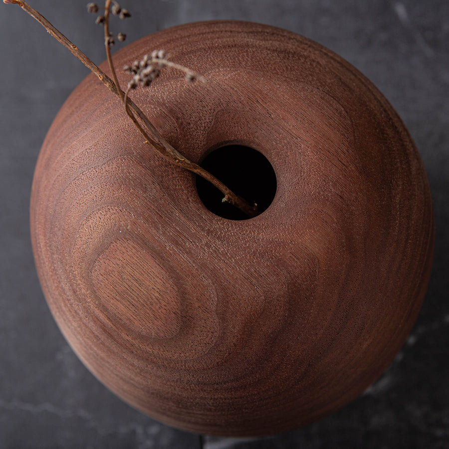 SUNKEN TOP VESSEL IN TEXTURED BLACK WALNUT