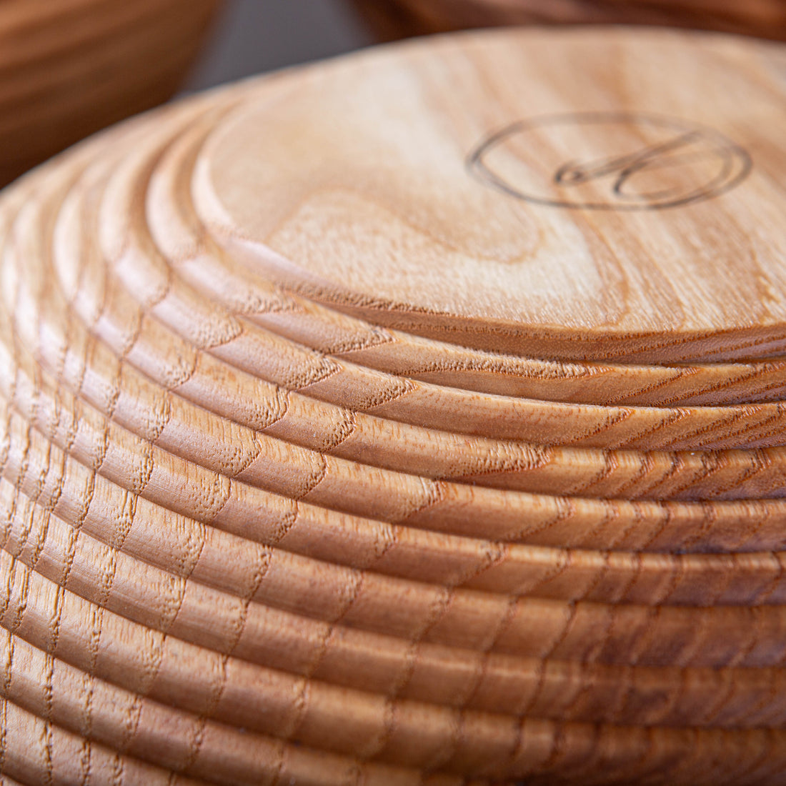 BANNETON BOWL IN FIGURED ASH 12.5"X4.5”