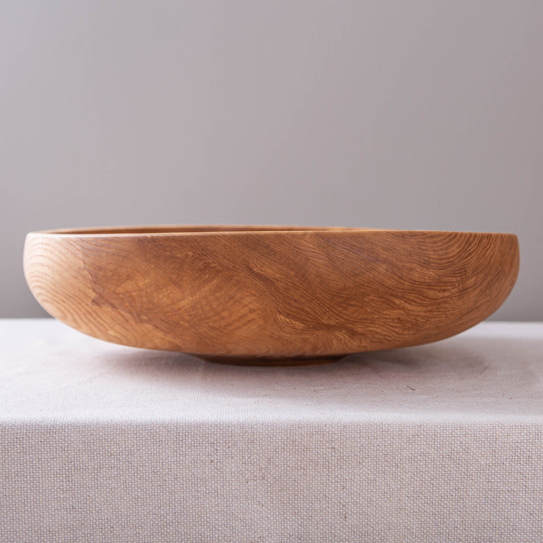 OBLIQUE BOWL IN TEXTURED FIGURED ASH 16.25"x4.25"