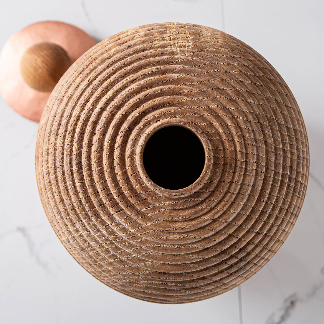 LIDDED VESSEL IN ASH AND COPPER