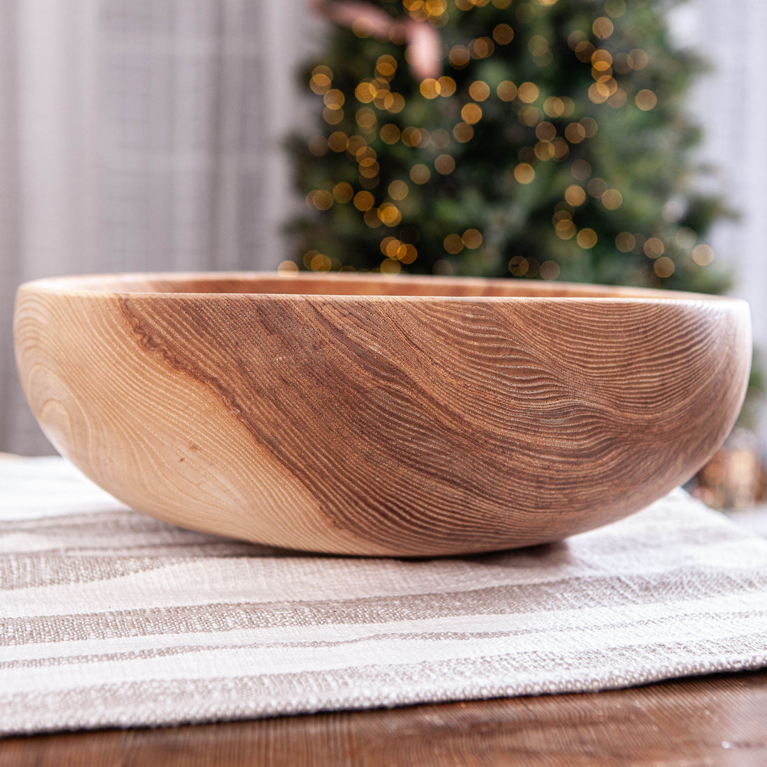 PREMIER BOWL IN FIGURED ASH 17x6