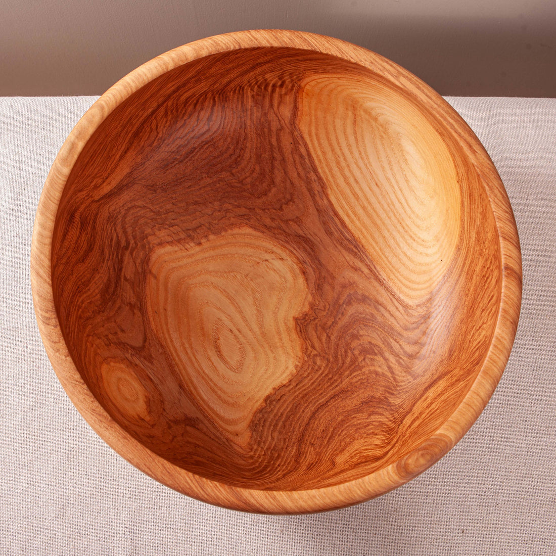 HIVE BOWL IN FIGURED ASH 15.5" x 6.25"