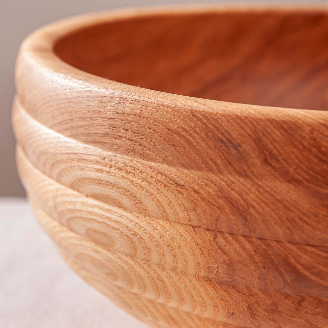 HIVE BOWL IN FIGURED ASH 15.5" x 6.25"